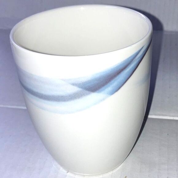 MIKASA Kya Mug Cup White Smokey Gray Purple Blue 4 inches Tall - Picture 4 of 9